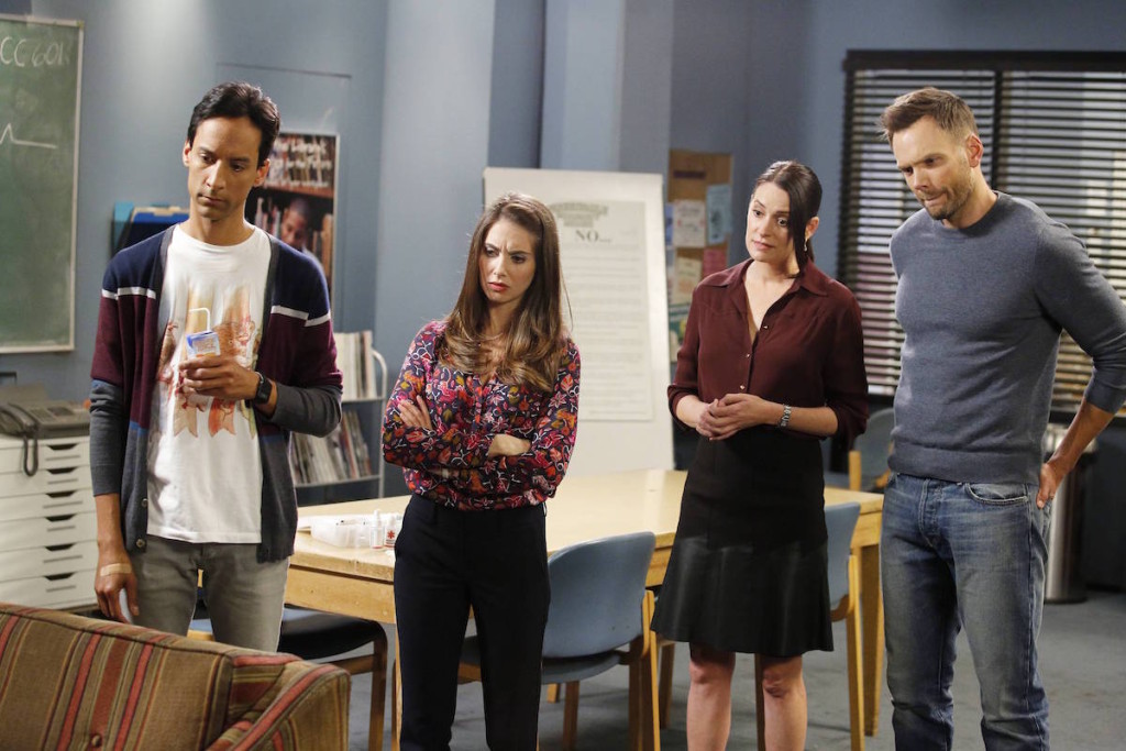 Danny Pudi, Alison Brie, Paget Brewster ve Joel McHale
