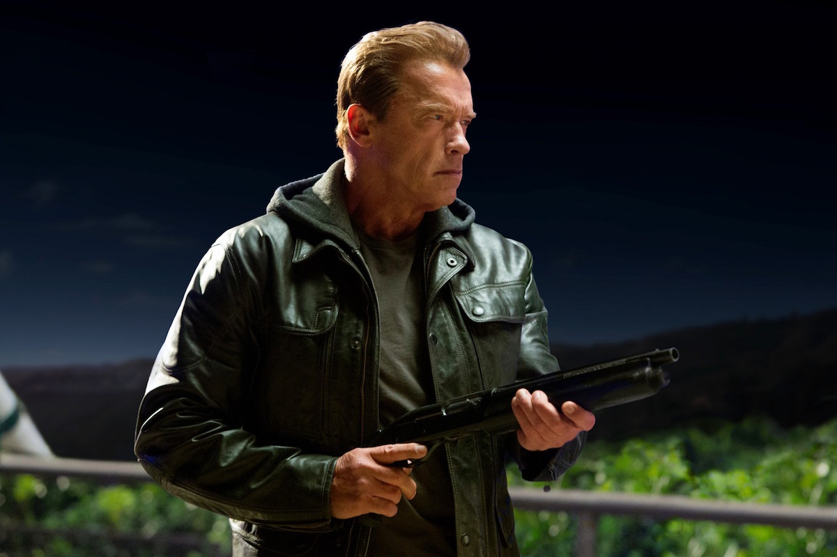 arnold_schwarzenegger_terminator_genisys-wide-1940x1212