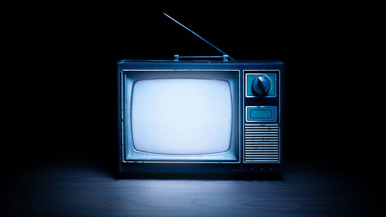 Песни телика. Старый телевизор. Телевизор с помехами. Старый телевизор с помехами. Экран телевизора.